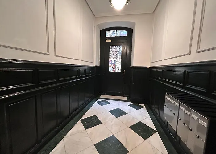 شقة Churruca With Terrace