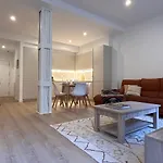 Churruca With Terrace Апартаменти *